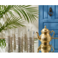 طقم شاي تقليدي
